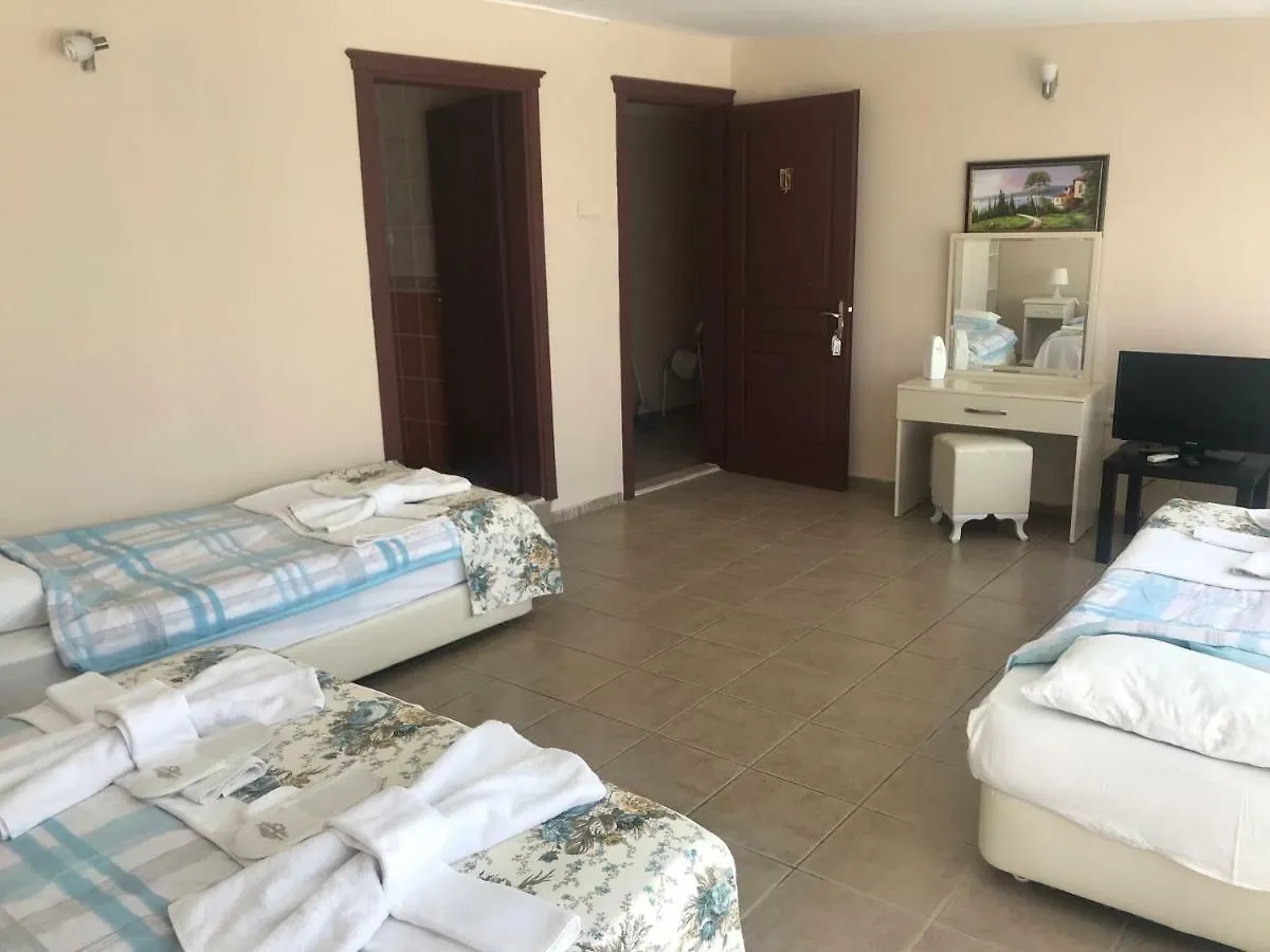 Ciftlikkoy Golden Otel Izmir Hotell